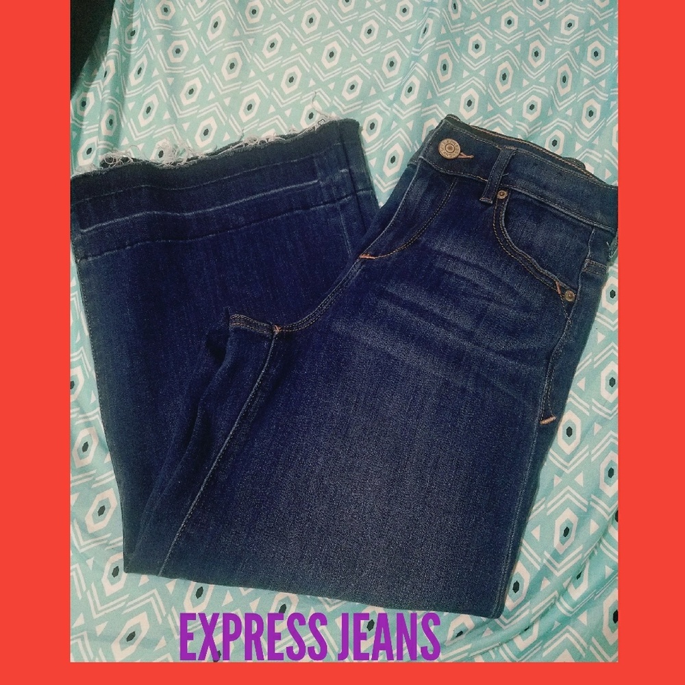 NWOT Express cropped jeans size 0 (final prize)